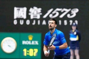 九游-德约科维奇在西班牙队比赛中持续失利，大比分获胜引发热议！