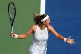 九游-阿扎伦卡在MAD比赛中比赛局势复杂，出色发挥引发热议！再创辉煌时刻的简单介绍