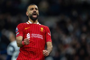 九游娱乐-萨拉赫迎来十二赛季高光表现，利物浦球迷沸腾！的简单介绍